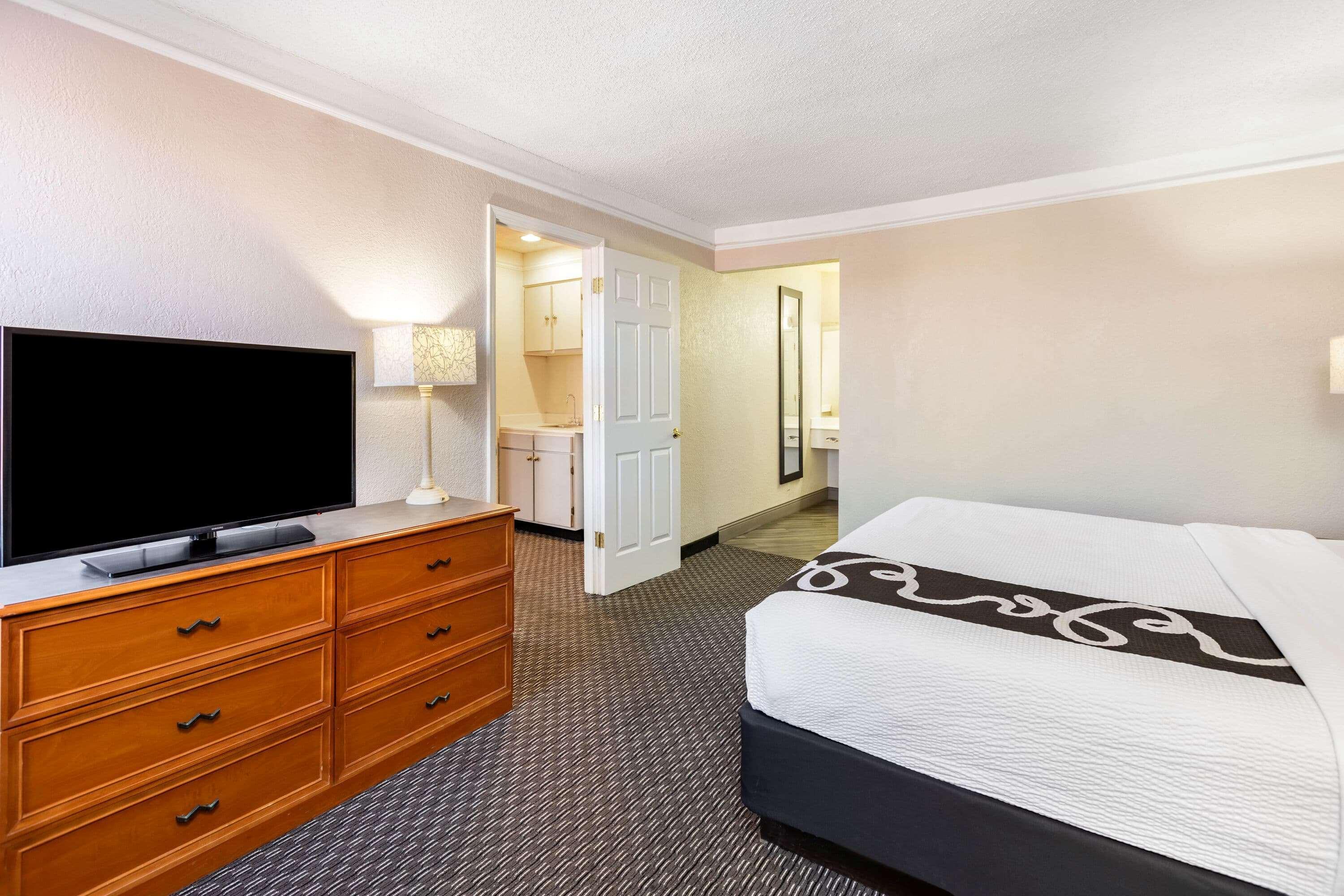 Travelodge By Wyndham El Paso - Airport Exterior foto