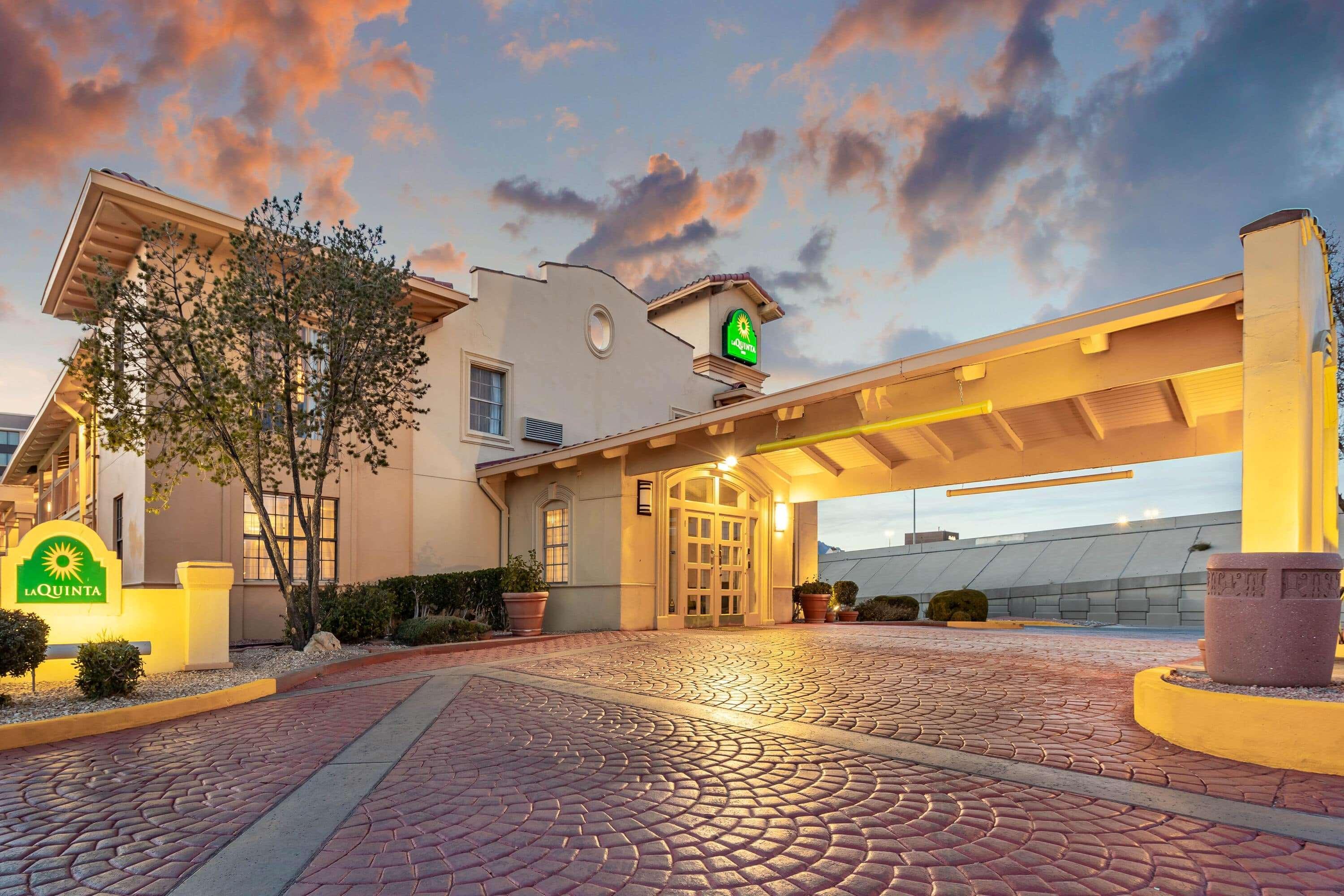 Travelodge By Wyndham El Paso - Airport Exterior foto